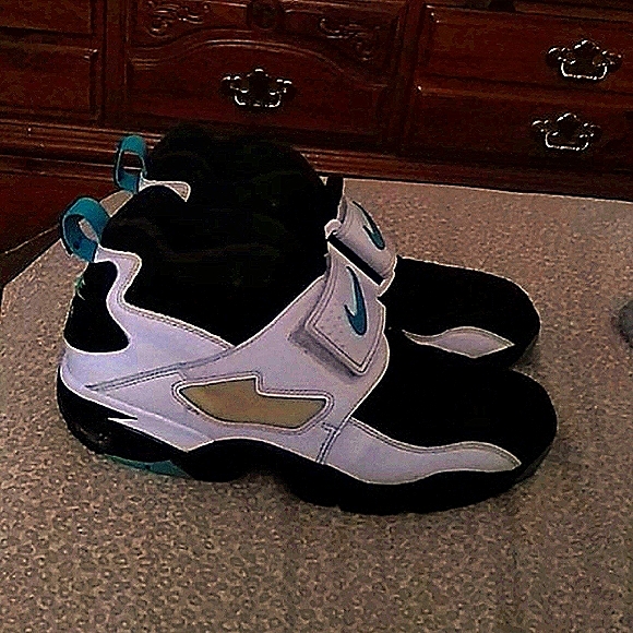 Nike retro - Picture 2 of 2